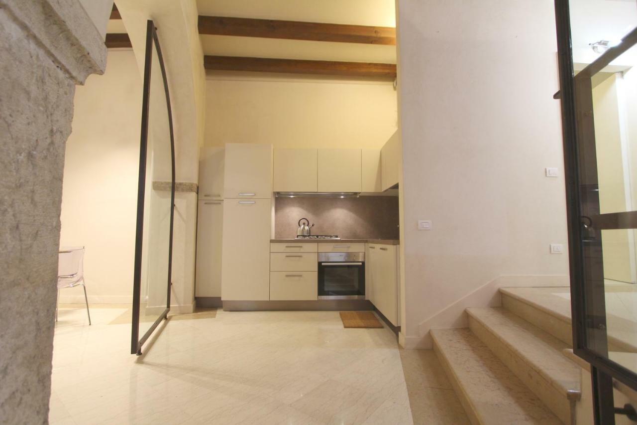 Апартаменты Loft Corticella Верона Экстерьер фото